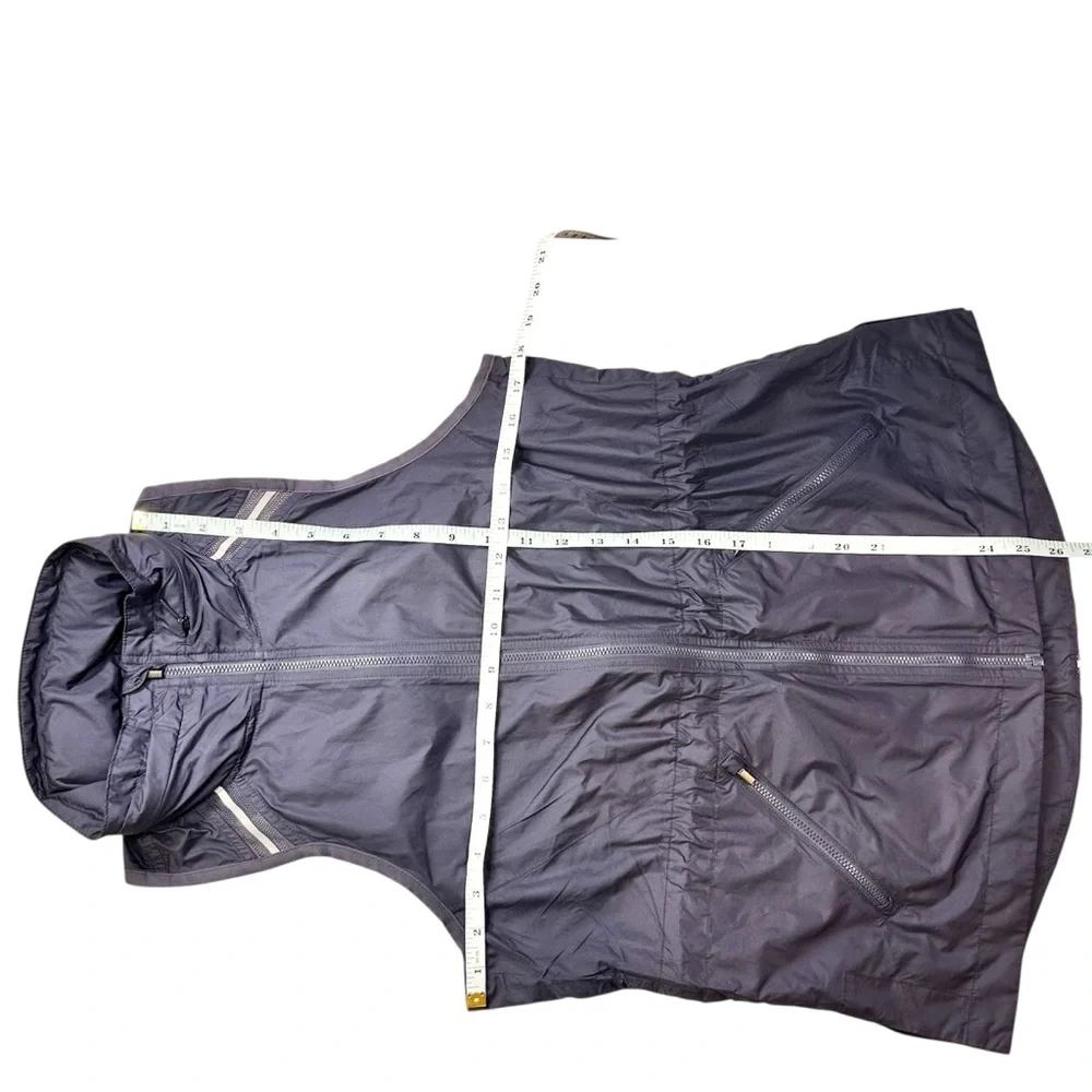 Athleta Performance Running Vest, Reflective Racerback Navy Blue with Hood, S
